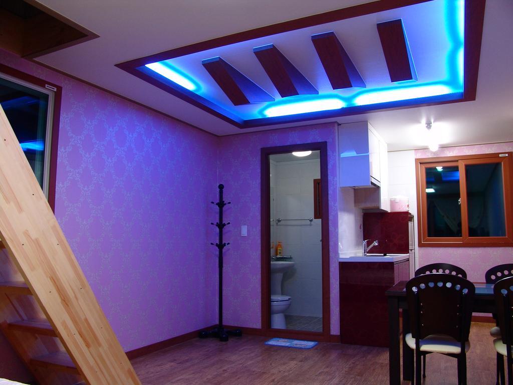 Yongdu Beach Pension โพเรียง ภายนอก รูปภาพ