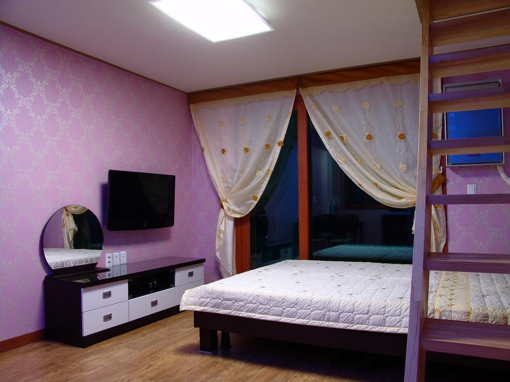 Yongdu Beach Pension โพเรียง ภายนอก รูปภาพ
