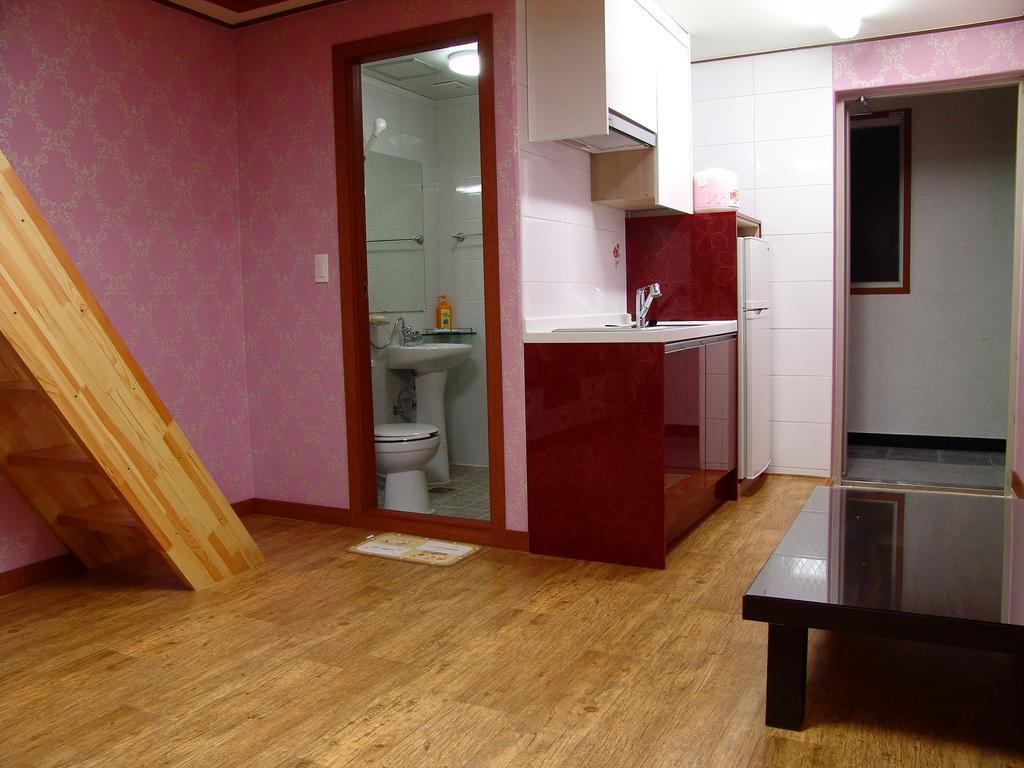 Yongdu Beach Pension โพเรียง ภายนอก รูปภาพ